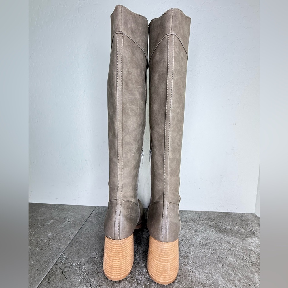 NEW Korks Scarlet Taupe Suede Western Stacked Block Heel Boot Women’s Size 9.5 - Picture 7 of 12